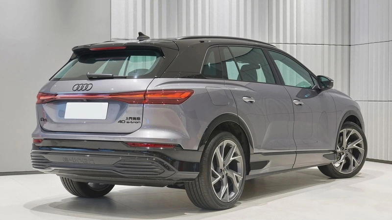 بررسی جامع آئودی Q5 e-Tron مدل ۲۰۲۵: مشخصات و امکانات